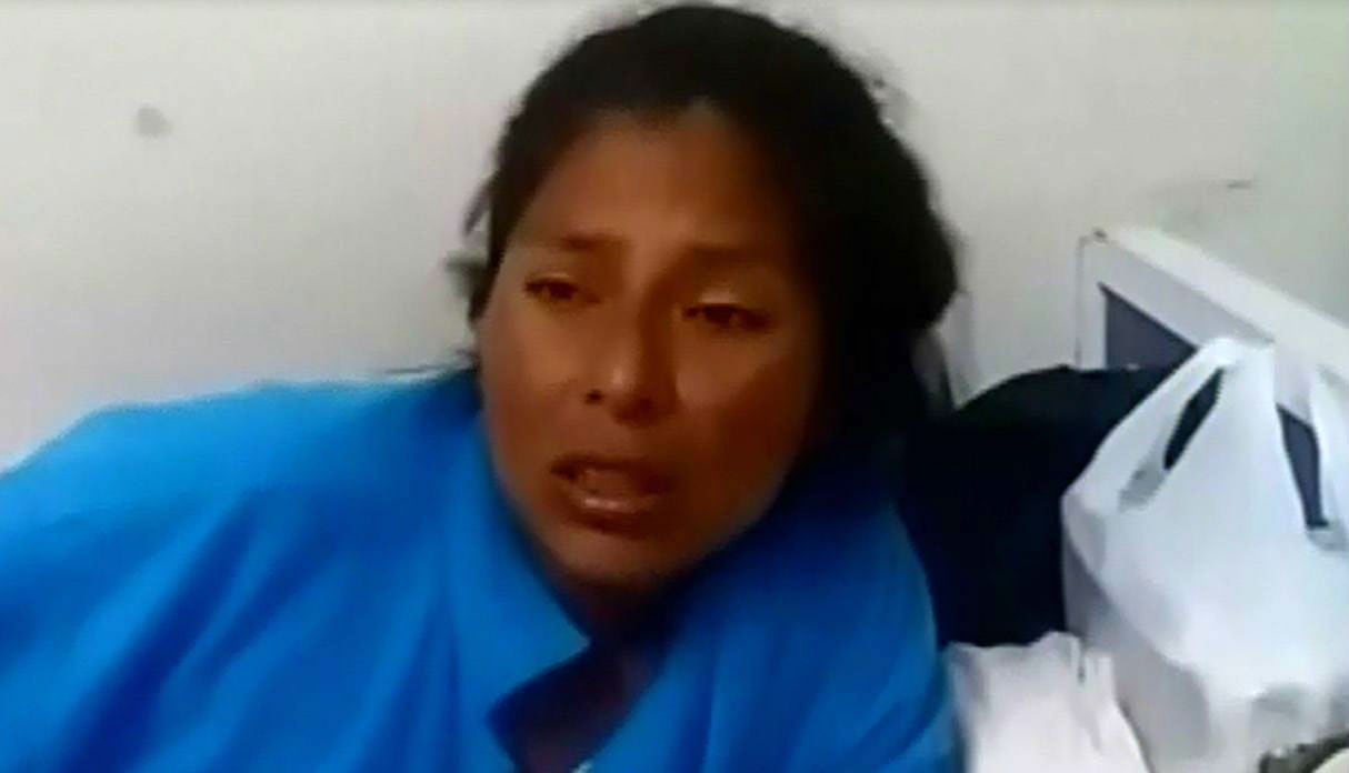 Embarazada dio a luz en pleno pasillo de centro médico y denuncia que no la quisieron atender. Video: Captura de pantalla de Canal N