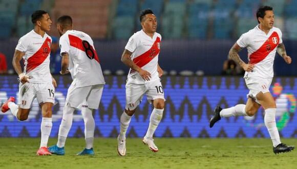 La selección peruana jugará la fecha doble ante Colombia y Ecuador. (Foto: EFE)