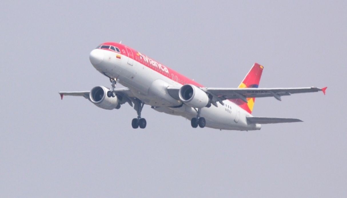 Pasajero de Avianca procedente de Madrid se ahorcó en baño de avión
