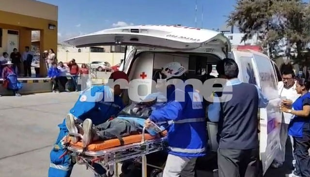 Cinco intoxicados en estado grave llegan a Arequipa en helicóptero para recibir atención médica