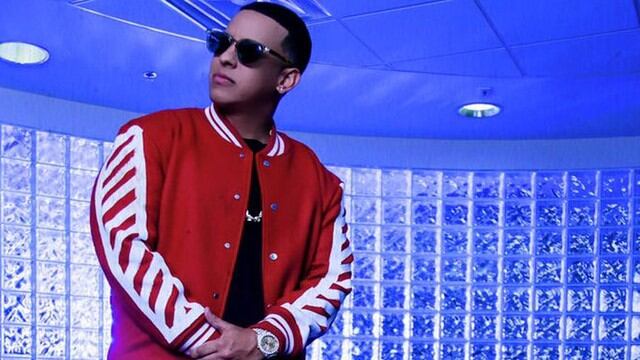 Daddy Yankee hace sacudir los traseros de sus fanáticas con nuevo tema