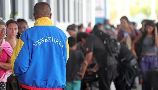 El 80% de venezolanos que llega al Perú viene con pasaporte, dijo el ministro de Relaciones Exteriores. (Foto: EFE)