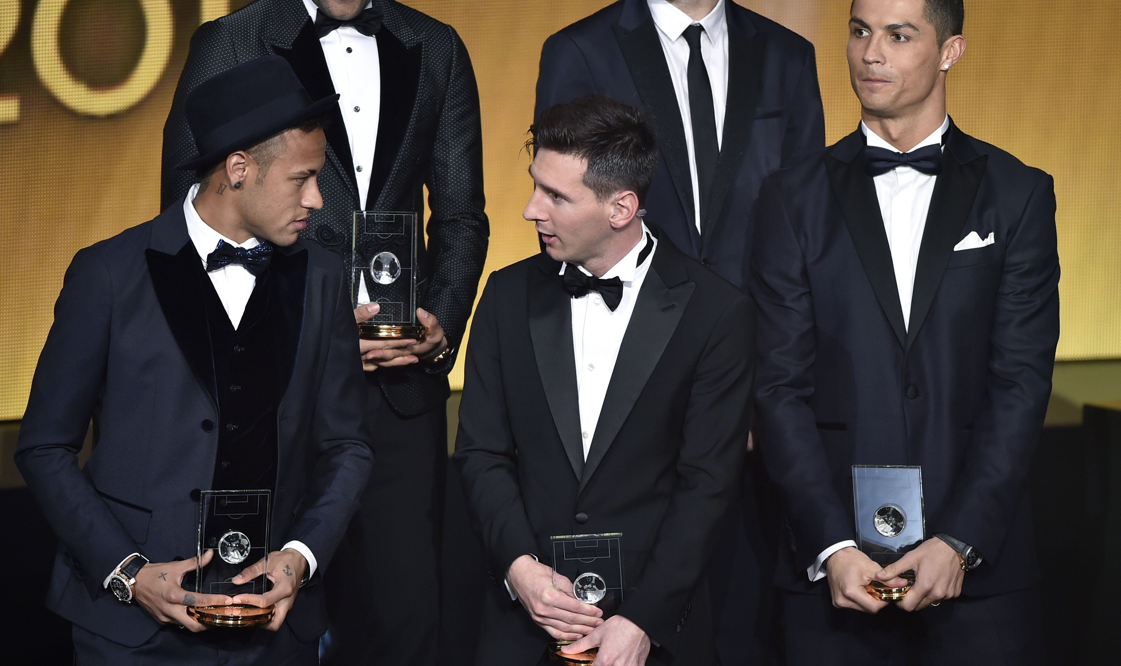 Desde 2013, ningún jugador que no sea Messi, Cristiano Ronaldo o Neymar ha podido subir al podio. (Foto: AFP)