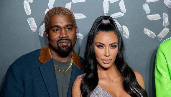 Kim Kardashian y Kanye West se reunieron para darle su apoyo a su hija North antes de un partido de básquet. (Foto: Getty)