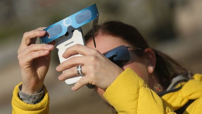 Eclipse solar 2019: ¿Sacar fotos del  con el celular puede dañar la cámara del teléfono?