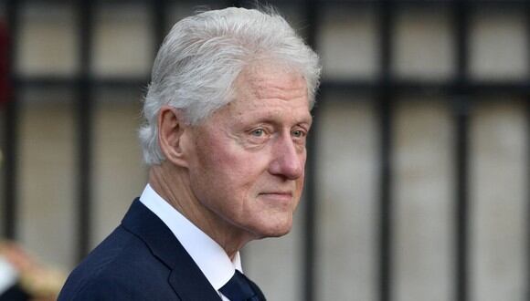 El centro médico no ofreció detalles adicionales a AFP sobre la hospitalización de Bill Clinton. (Foto: Martin BUREAU / AFP)
