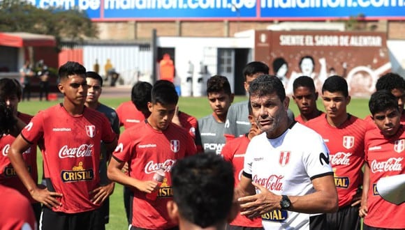 Gustavo Roverano es el actual técnico de la Selección Peruana Sub 20. (Foto: FPF)