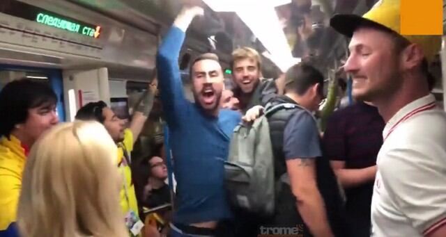 Hinchas colombianos e Ingleses se agarraron a golpes en metro de Moscú