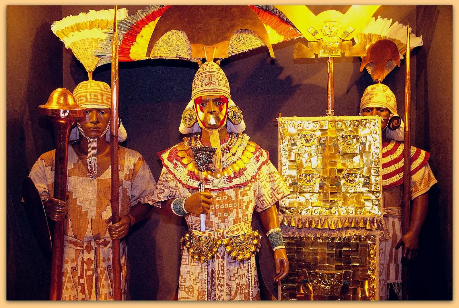 Tutankamón y Sr. de Sipán