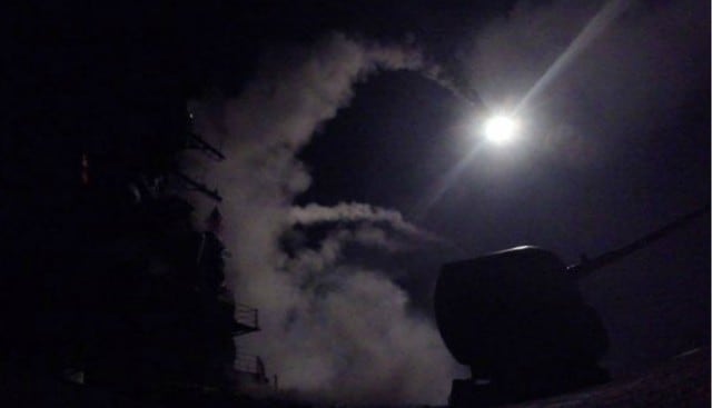 Siria: Defensa antiaérea intercepta misiles sobre Homs, informan medios estatales