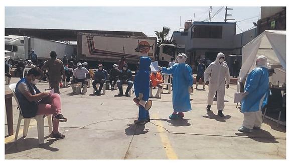 Los comerciantes del terminal pesquero en el distrito de Santa Rosa, Chiclayo, se oponen al cierre. (Foto: GEC)