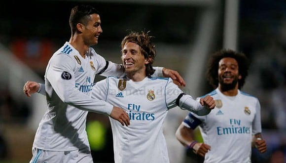 Luka Modric y Cristiano Ronaldo jugaron juntos en el Real Madrid hasta la temporada 2018/19. (Foto: AFP)