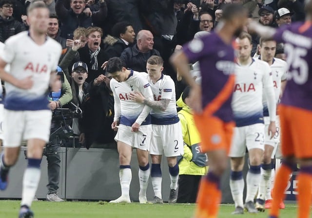 Heung-Min Son anota el gol del triunfo de Tottenham