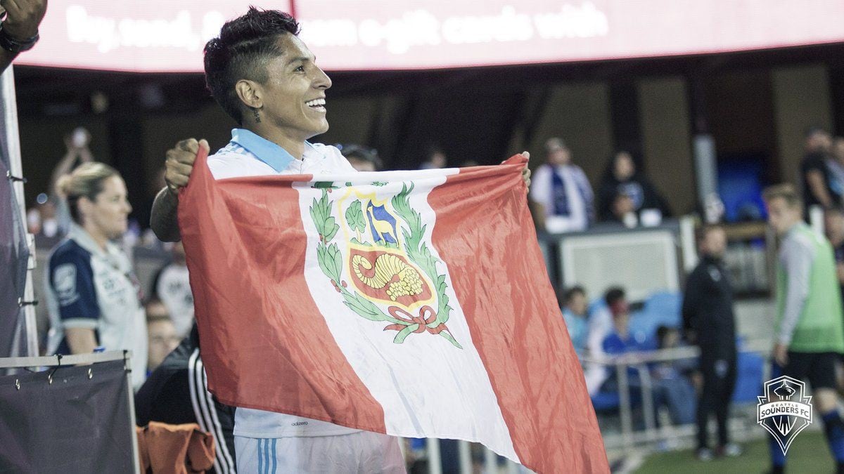Raúl Ruidíaz anotó su primer golazo con Seattle Sounders en la MLS y celebró con la bandera peruana | VIDEO