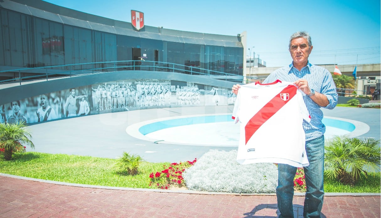 Juan Carlos Oblitas, uno de los ídolos de la blanquirroja: ‘Hoy la selección del 81 no tendría precio’
