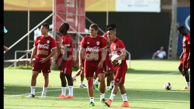 Así fue el entrenamiento de la selección peruana con ‘extranjeros’ para duelo con Venezuela.