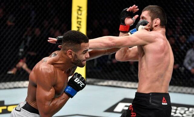 El inglés Roberts tiene 'dinamita' en las manos. (Fotos: UFC News)