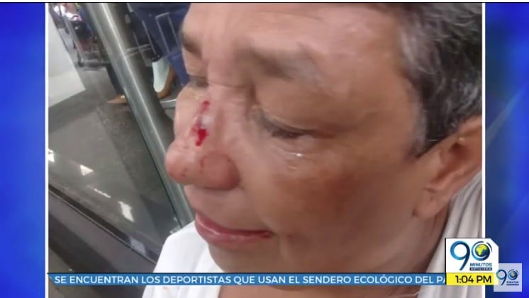 Anciana fue víctima del salvajismo de delincuente. (Captura 90 minutos)