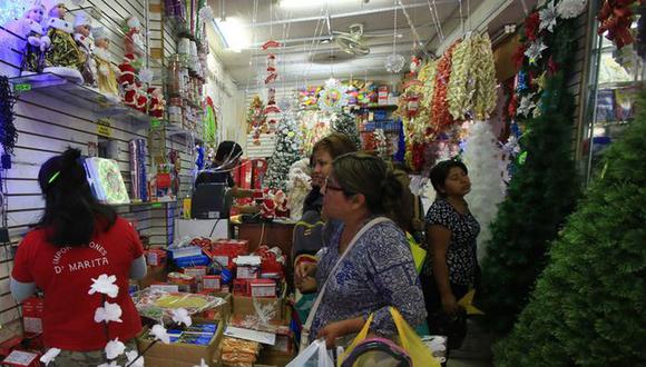 Los peruanos generalmente inician sus compras de regalos en noviembre, en estas fechas también crecen los asaltos y robos.