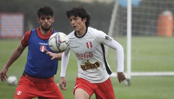 Sebastien Pineau volvió a ser convocado para la Sub-20 de Chile. (Foto: FPF)