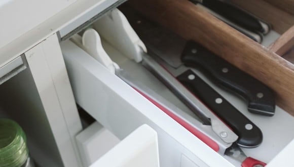 Evita guardar estos utensilios en los cajones de la cocina. (Foto: Pexels)