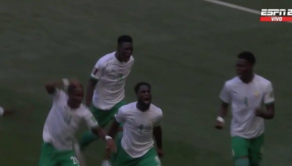 Hamdi Fathi le dio el 1-0 a Senegal vs. Egipto. (Foto: captura de pantalla - ESPN2)