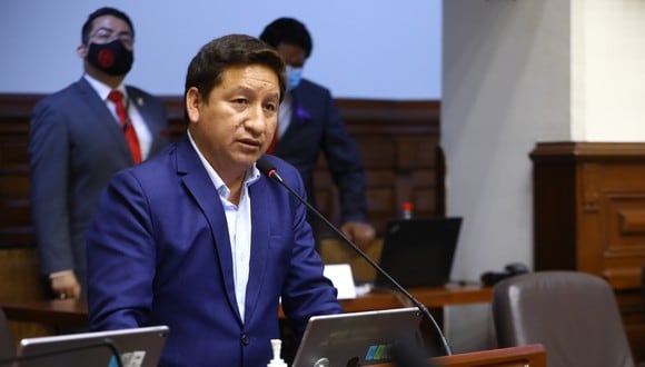 Guido Bellido renunció a la bancada de Perú Libre. Foto: Congreso
