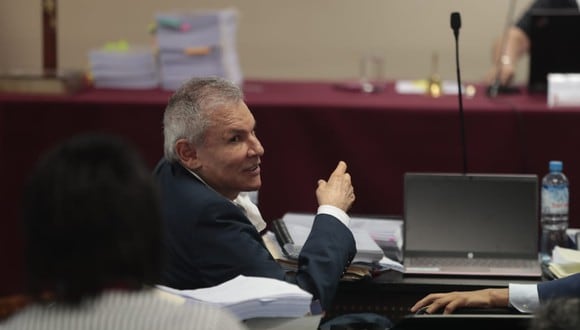 Luis Castañeda Lossio escuchó la versión de la fiscalía sobre aportes de OAS y Odebrecht. (Foto: GEC)