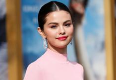 Selena Gomez aclara por qué le tiemblan las manos tras recibir burlas en TikTok