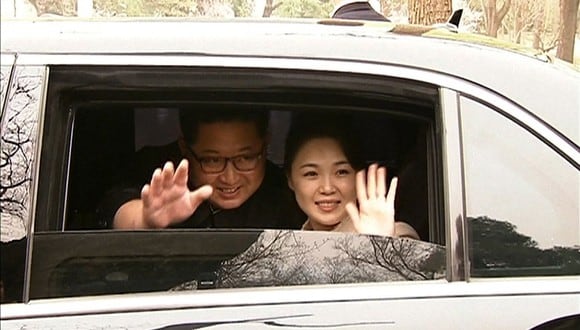 La última vez que Ri Sol-ju apareció ante los medios norcoreanos fue en enero del año pasado, cuando asistió junto a su marido a un concierto de Año Nuevo en el teatro Samjiyon de Pionyang. (Foto: CCTV / AFP)