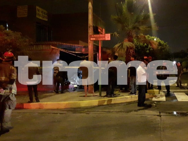 Conductor en aparente estado de ebriedad empotra su auto contra vivienda en Miraflores