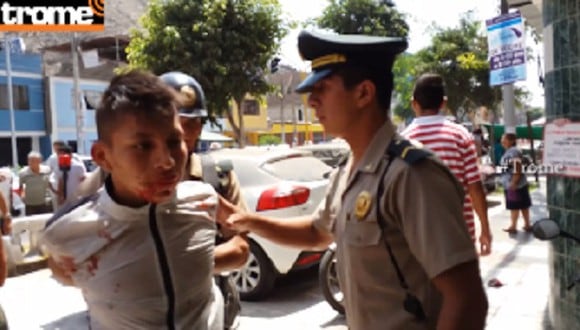 San Juan de Lurigancho: Vecinos agarran a golpes a ladrón por asaltar a menor