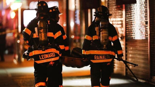 Explosión en Nueva York deja al menos 25 heridos