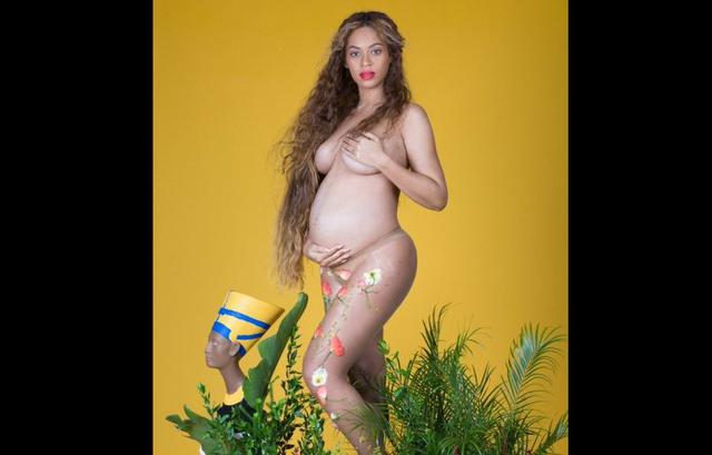 Beyonce embarazada y desnuda