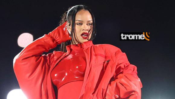 Rihanna en el show de medio tiempo del Super Bowl 2023. (Foto: AFP).