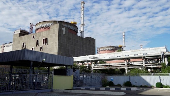 Una vista general de la planta de energía nuclear de Zaporizhzhia en Enerhodar (Energodar), Óblast de Zaporizhzhia, en medio de la acción militar rusa en curso en Ucrania. (Foto de Stringer / AFP)