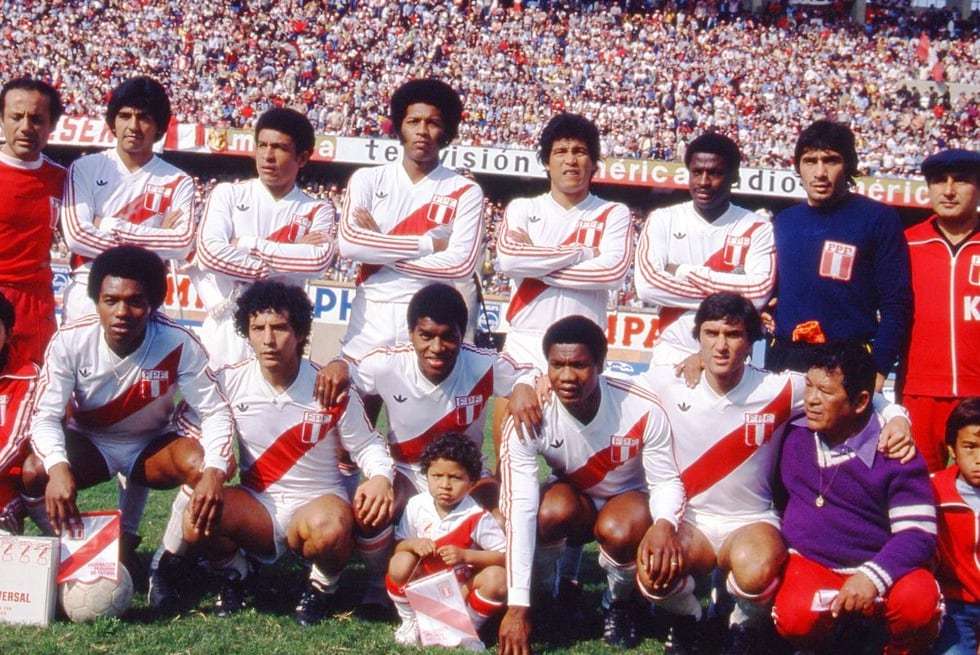 Adidas, la marca alemana vistió a la Selección Peruana entre los años 1978 a 1981. Con esta indumentaria jugamos el Mundial Argentina 1978 y clasificamos para el Mundial España 1982. (Foto GEC Archivo Historico)