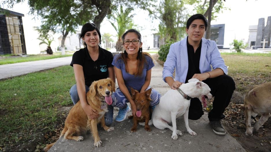Gladys Rodríguez promueve la tenencia responsable de perros y gatos en El Agustino.