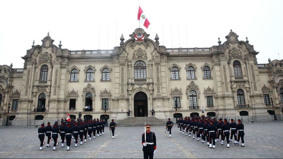 El ‘Cambio de Guardia’ se realiza este fin de semana con la Policía Nacional y la próxima semana lo realizarán las Fuerzas Armadas. (FOTO: Andina. VIDEO: Isabel Medina / Trome)