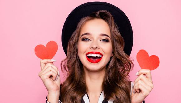 Tips para resaltar con tu maquillaje en San Valentín. Foto: iStock.
