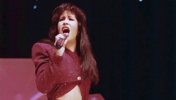 Selena Quintanilla inició su carrera musical a los seis años al lado de sus hermanos y grabó su primer álbum a los 14 años. En los años 80 fue criticada y rechazada por presentarse cantando música tejana, un género solo dominado por los hombres (Foto: EMI Music)