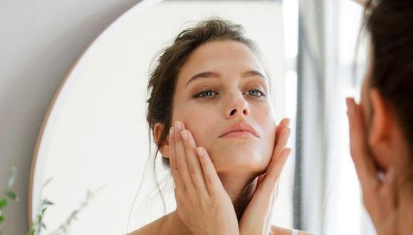 Mantener tu piel limpia es ideal para poder empezar tu rutina de skincare.
