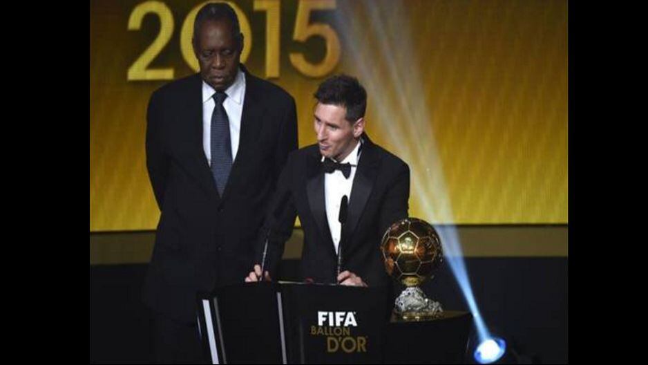 Lionel Messi logró obtener su quinto Balón de Oro en la gala que se realizó en Zúrich, Suiza. (Foto: Agencias/Twitter)