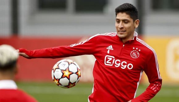 Edson Álvarez es jugador de Ajax desde julio del 2019. (Foto: AFP)
