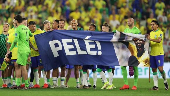 Pelé recibió homenaje de la selección de Brasil y la hija de Maradona mandó curioso mensaje. (Foto: Agencias)