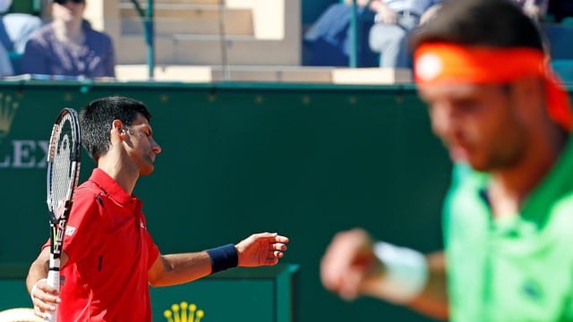 Aunque no lo creas, el número uno del mundo, Novak Djokovic acaba de perder el checo Jiri Veselyante, el número 55 del mundo, en Montecarlo. (Foto: Agencias)