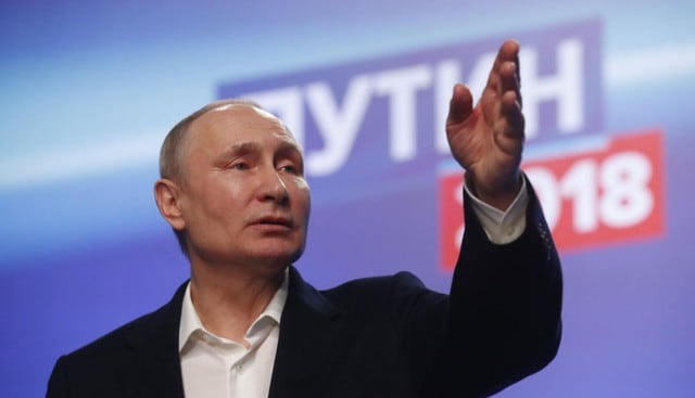 Vladimir Putin amenazó con un "caos" global si Occidente sigue atacando Siria.