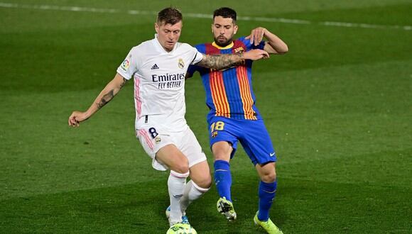 Barcelona vs Real Madrid abrirá una jornada inolvidable este domingo. Foto: AFP.