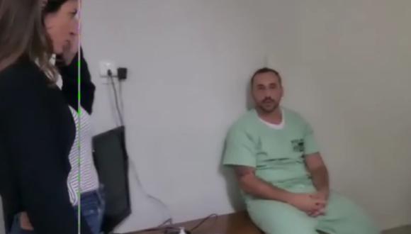 Las enfermeras del hospital de Brasil sospechaban del sujeto por un comportamiento extraño y lograron grabarlo con un celular oculto. (Foto: Captura YouTube)