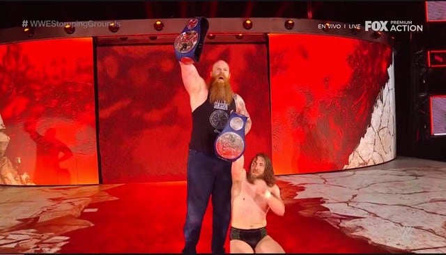 Bryan y Rowan continúan reinando en WWE SmackDown Live. (Captura Fox Action)